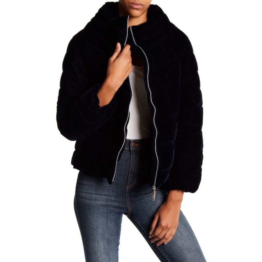 Sam Edelman Navy Funnel Neck Puffer Jacket,  L